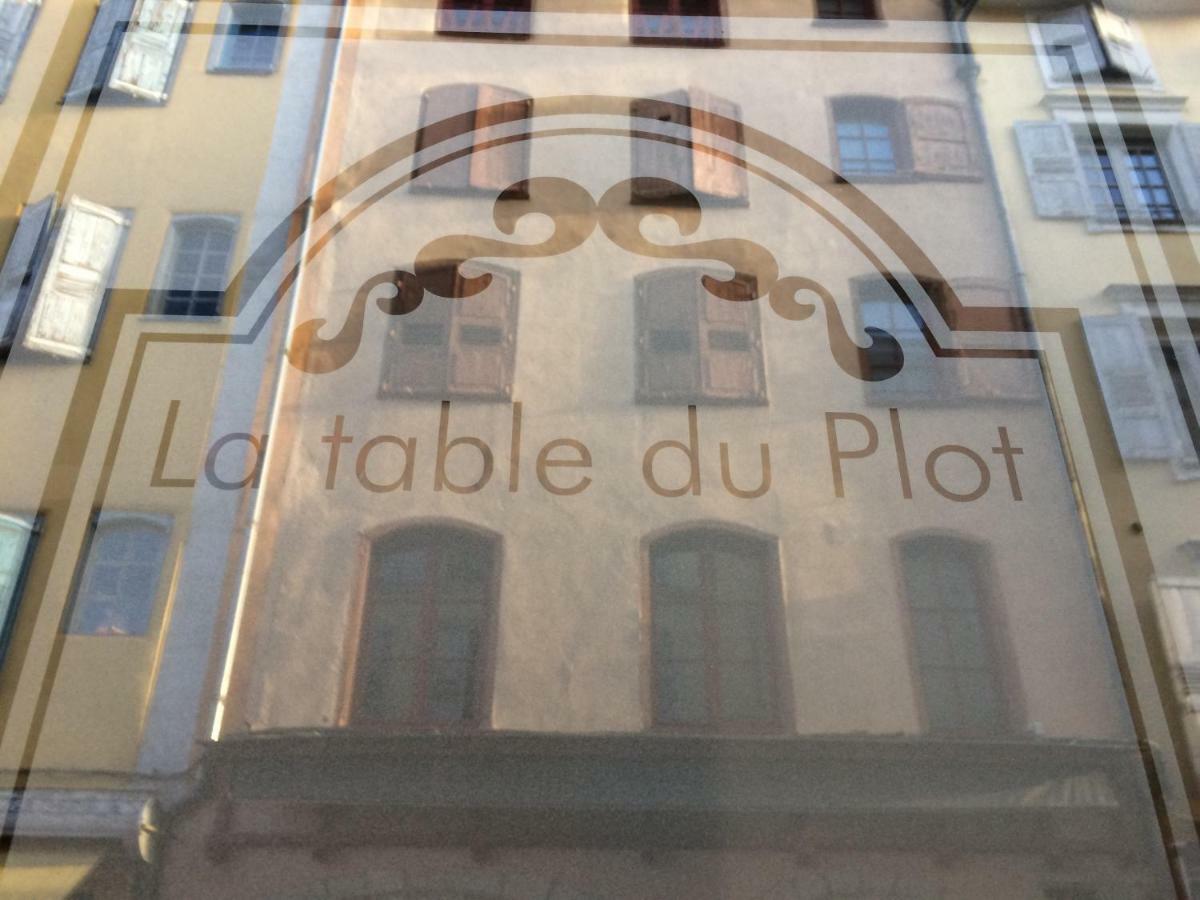 Les Apparts Du Plot Le Puy-en-Velay Экстерьер фото
